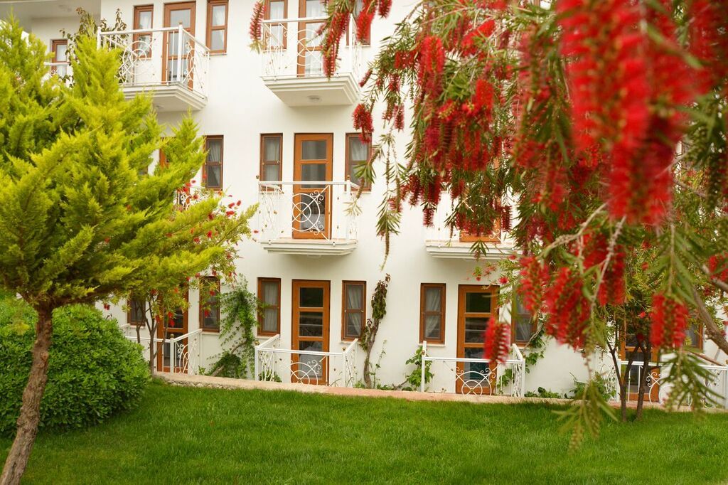 White Hotel Oludeniz Exterior foto